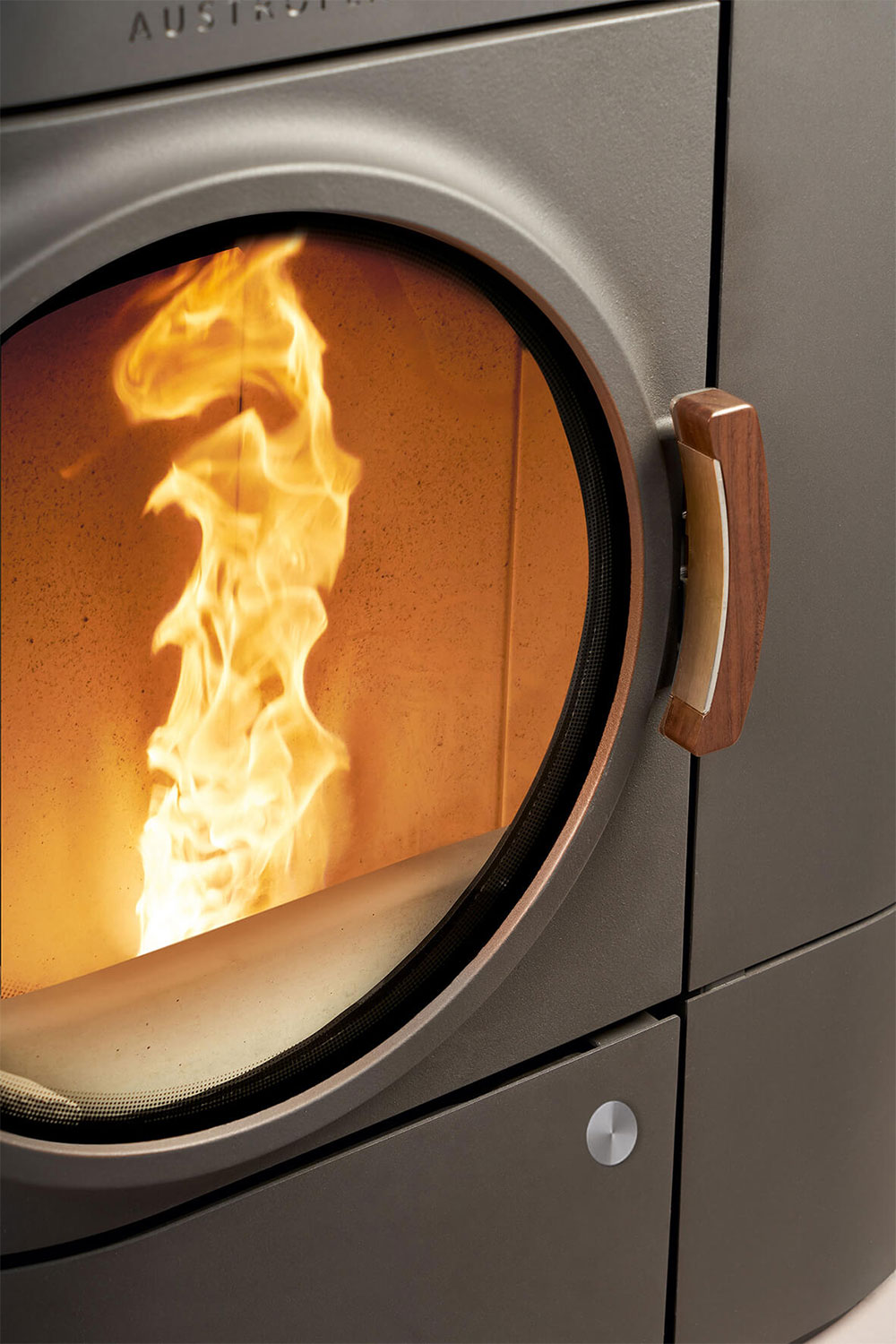 Poêles mixtes austroflamm clou duo
